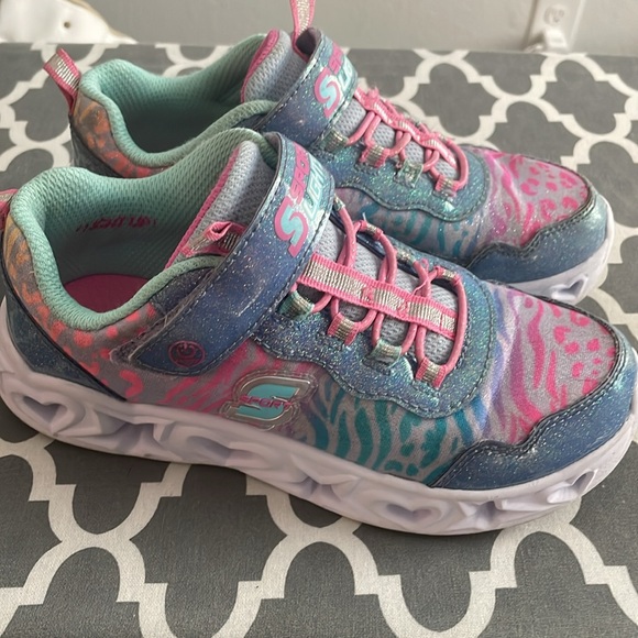 Sneakers - Picture 14 of 14